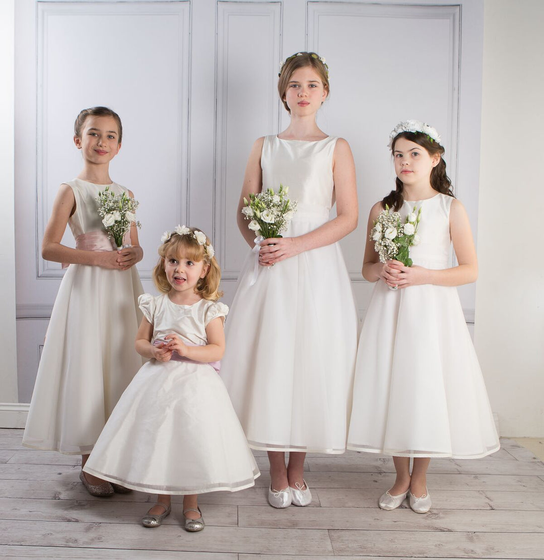 Alternative instrumental flower girl dresses